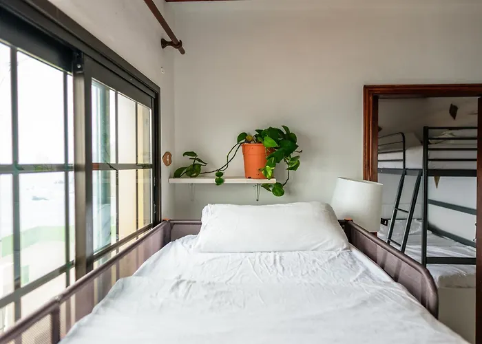 Casanaga בית הארחה Almaciga