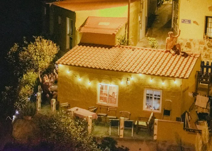 Casanaga בית הארחה Almaciga